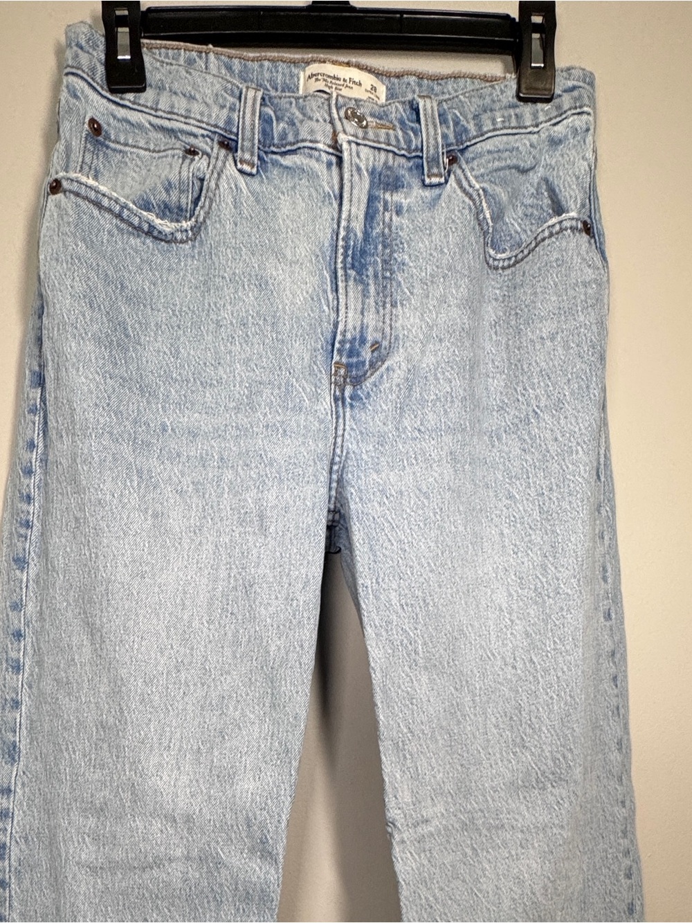 Abercrombie & Fitch Light Wash High Rise Women’s Jeans